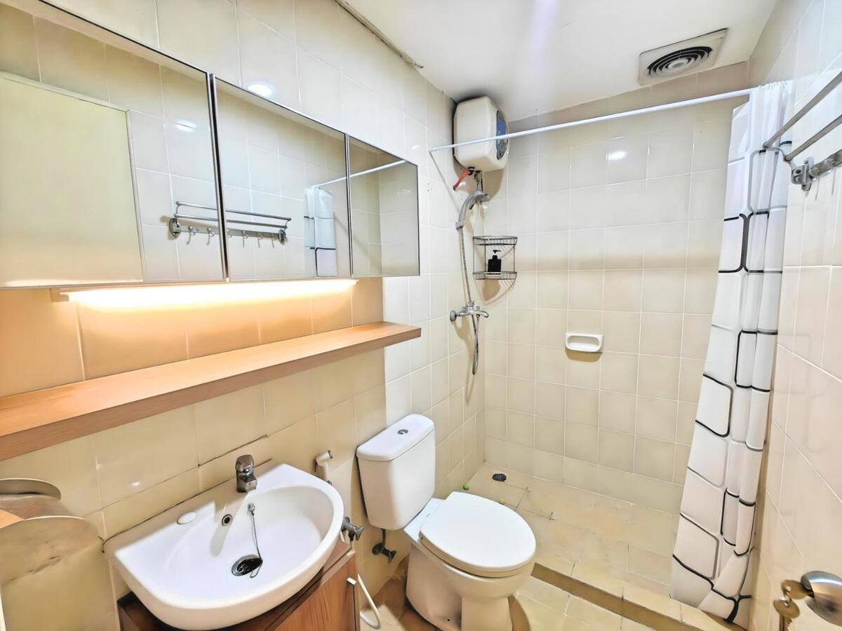 Strategic 3br Sudirman Park With Wi-fi, Pool,gym By 2ndhome