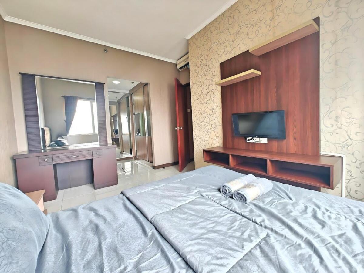 Strategic 3br Sudirman Park With Wi-fi, Pool,gym By 2ndhome